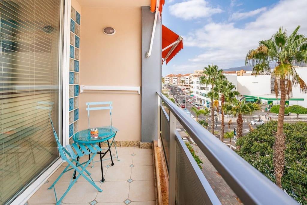 Elegante Apartamento En Los Cristianos Arona Esterno foto